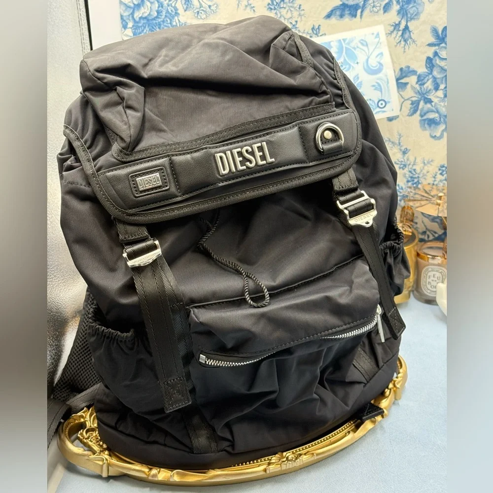 🆕 DIESEL 🧿 NWT Logos L-Large Backpack, Black Recycled Nylon - Picture 3 of 15